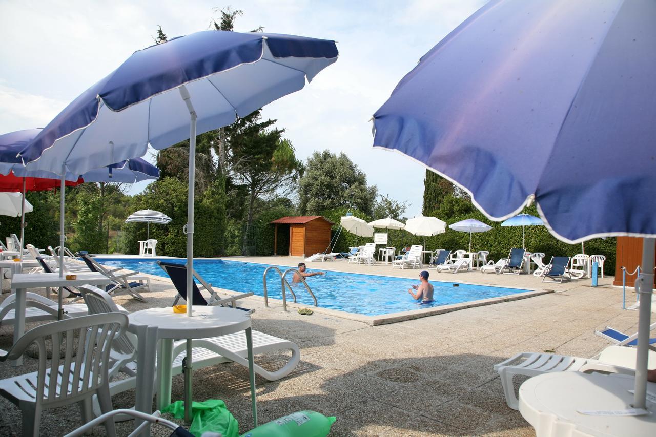 Agriturismo Villa Mozart Nel Verde Губбио Экстерьер фото