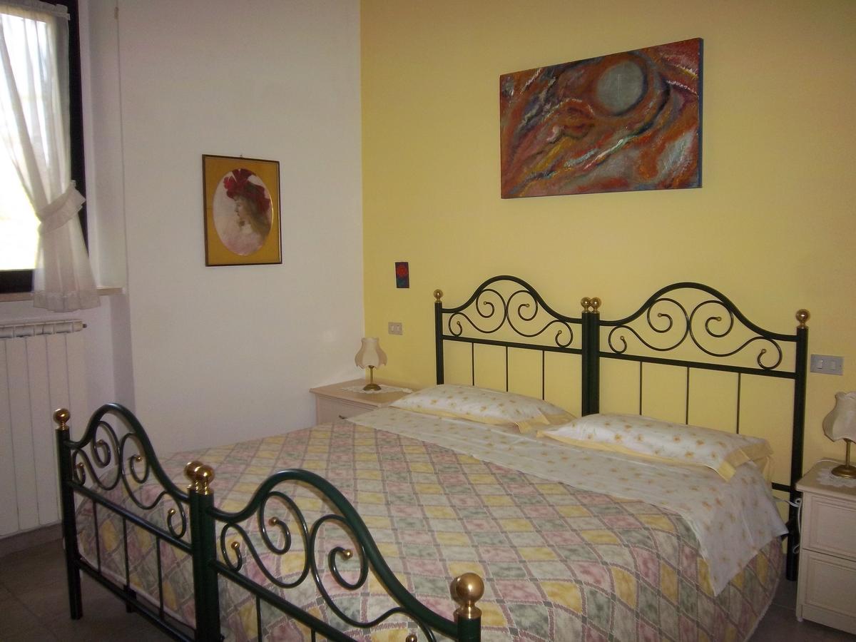 Agriturismo Villa Mozart Nel Verde Губбио Экстерьер фото