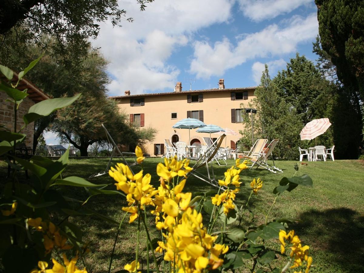 Agriturismo Villa Mozart Nel Verde Губбио Экстерьер фото